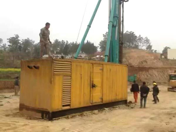 霍山如何判断水冷式机油散热器密封件是否需要更换?