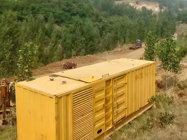 霍山柴油发电机组冬季日常维修注意事项？